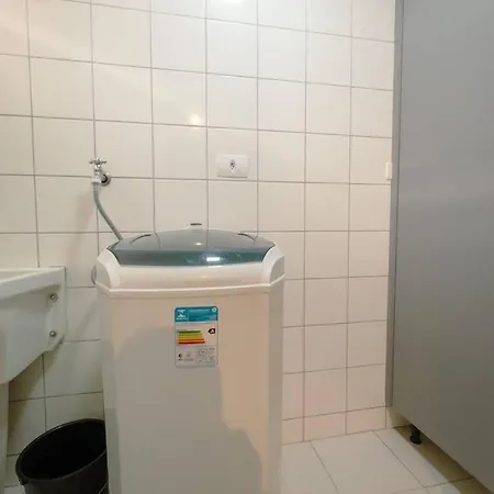 Apartamento Zona 7 Uem Wi-Fi Smart 4P Lp15 Maringa Exterior photo