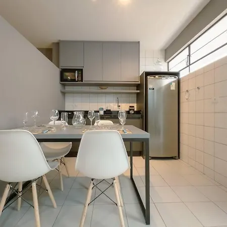 Apartamento Zona 7 Uem Wi-Fi Smart 4P Lp15 Maringa Exterior photo