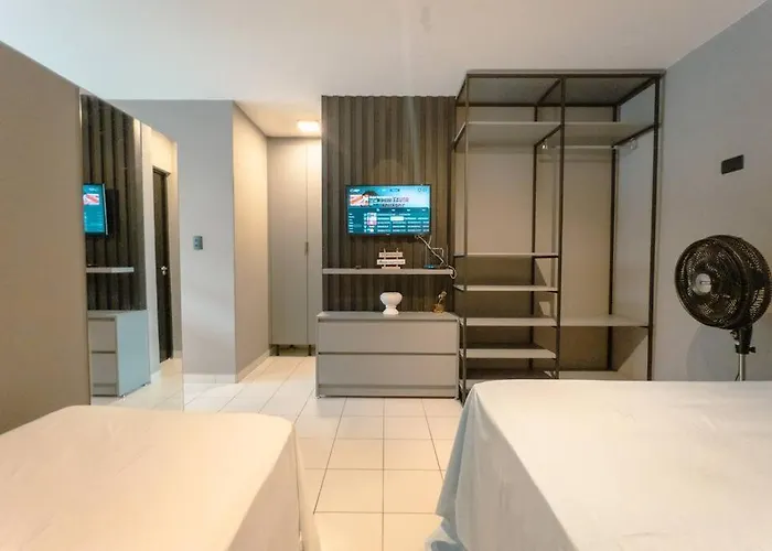 Apartamento Zona 7 Uem Wi-Fi Smart 4P Lp15